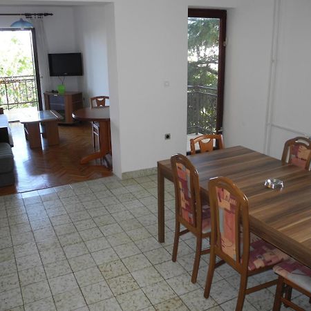 Apartment Vucko 6 Pax Crikvenica Luaran gambar
